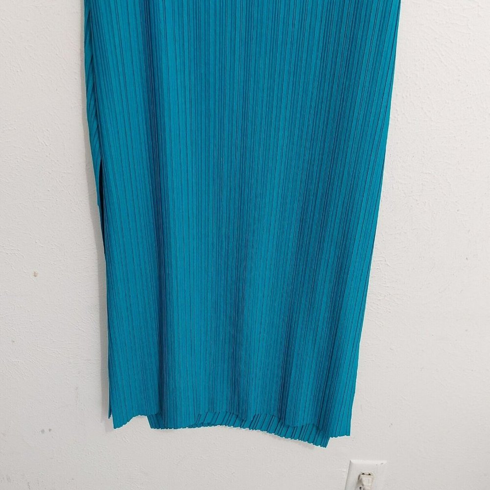 Zara Bright Turquoise Pleated V-Neck Maxi Dress - Picture 16 of 16